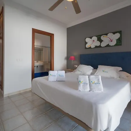 Rose Playa Blanca